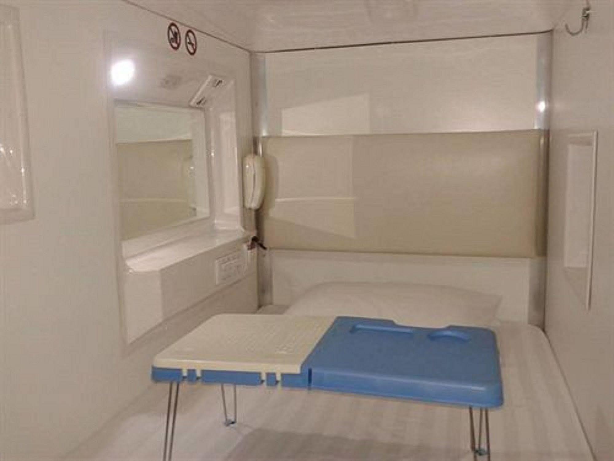 Ufo Capsule Hotel Kuala Lumpur Eksteriør billede